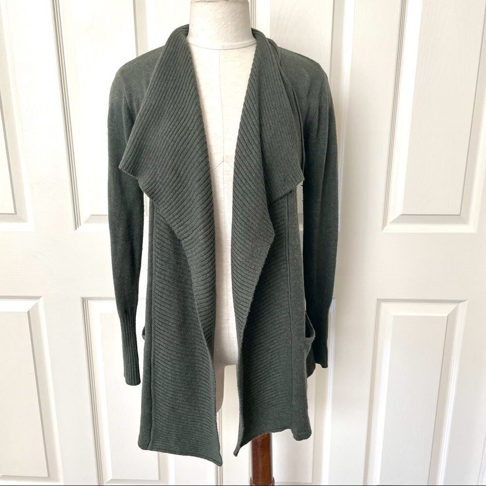 Old Navy olive green cardigan sweater